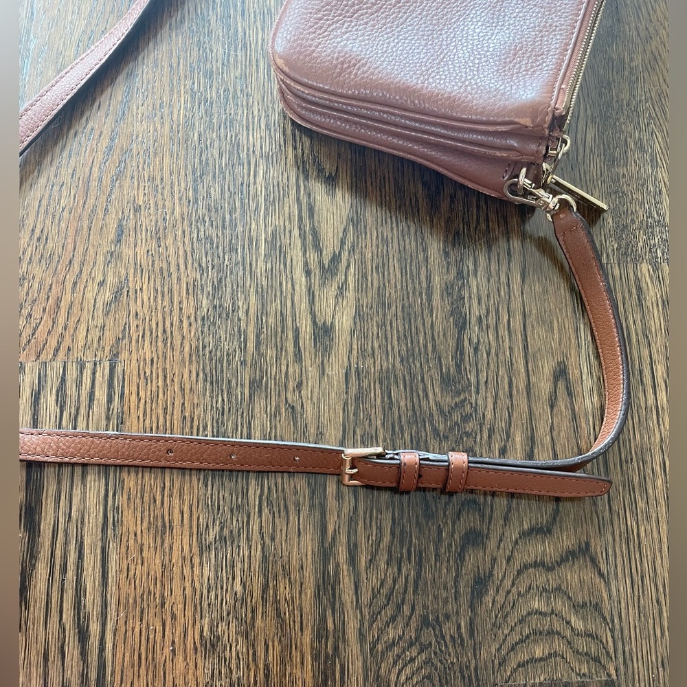 Brown Micharl Kors crossbody bag - Picture 7 of 7